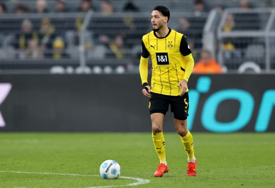 Ramy Bensebaini Borussia Dortmund