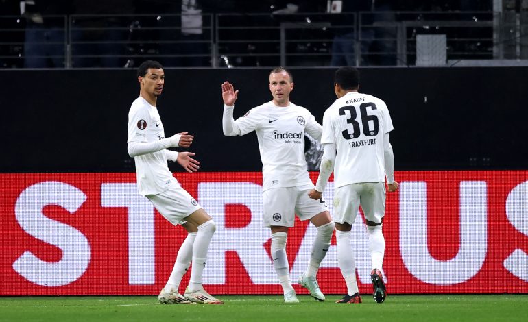 Eintracht Frankfurt: Götze-Doppelpack zum Viertelfinale. Foto: Alex Grimm/Getty Images